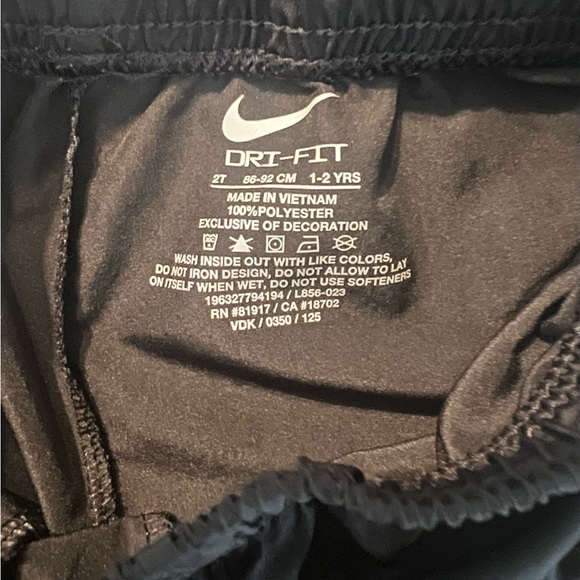 Nike Toddler Boy Shorts Black Gray ~DRI-FIT~2T (0788) - Picture 7 of 8